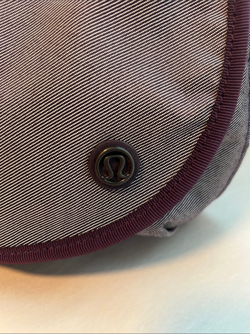 Lululemon Purple Nylon Crossbody Bag - Picture 2 of 12
